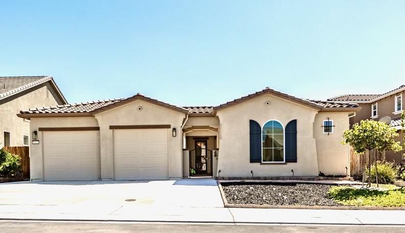 1621 Lily Court, Hollister, CA 95023
